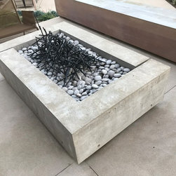 FIRE PIT DECOR - Fire Pit Accessories