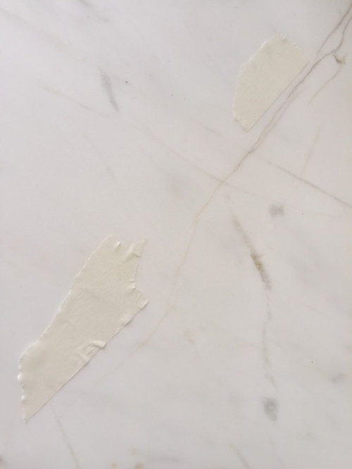 Are these marble tiles cracked?