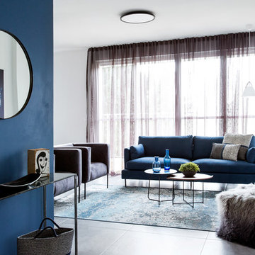 A modern and contemporary Air BnB apartment in Ramat Hasharon, Israel