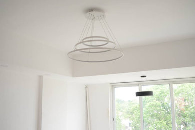 Example of a minimalist home design design in Other