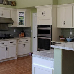 White RTA Kitchen Cabinets - Products