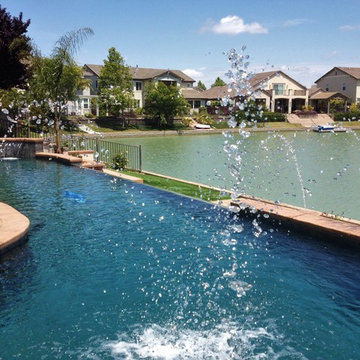 Oasis Pool