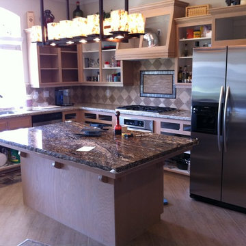OAK CABINETS BEFORE