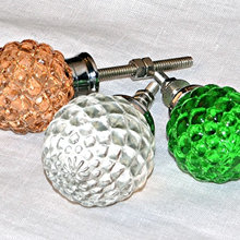 knobs, pulls, etc