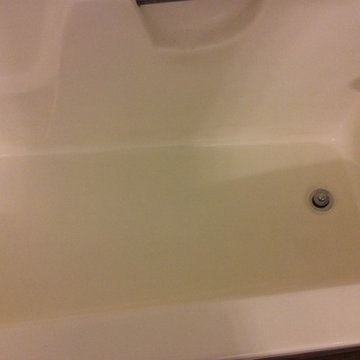 Fiberglass bathtub floor repair - South Austin, TX