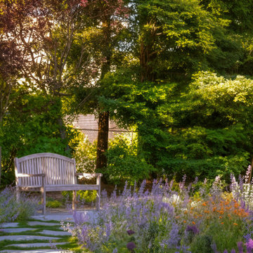 Lush, Layered Garden Retreat in Woodside, CA