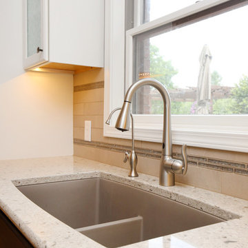 Grand Rapids Family Kitchen & Laundry Room