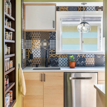 Colorful Kitchen