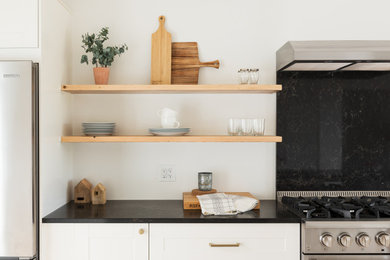 Example of a minimalist home design design in Salt Lake City