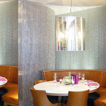 Beaded chain curtain