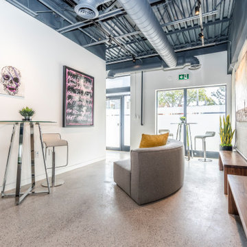 Pop Up Art Gallery