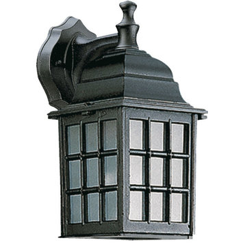 Quorum 798-15 Thomasville - 1 Light Outdoor Wall Lantern in style - 6 inches wid