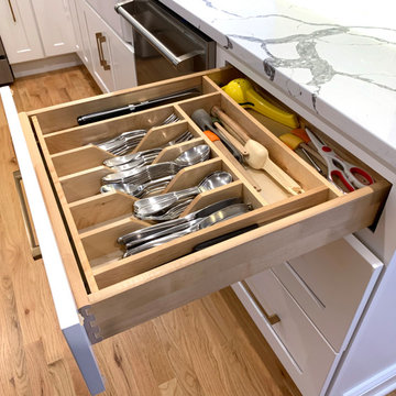 White Shaker Open Kitchen: Silverware Organizer