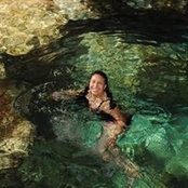 Ana Andress's photo