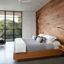 Master Bedroom - Bed
