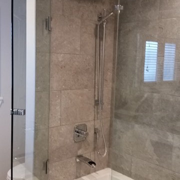 Frank and Sharon's bathroom