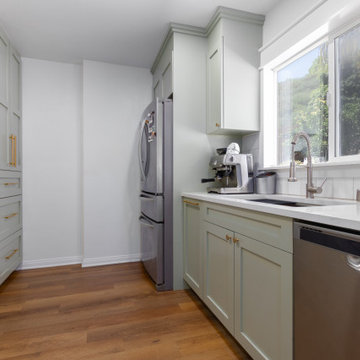 Kingswood Base | Modin Rigid LVP Collection Scandinavian Customer Space | CA