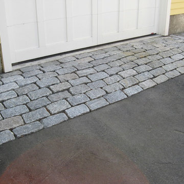 Brick, Stone, and Concrete Paver Driveways and Walkways