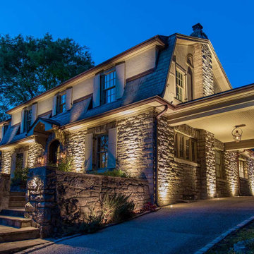 Dutch Colonial in Belle Meade, TN