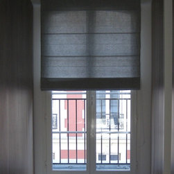 Maison Levallois Perret - ローマンシェード