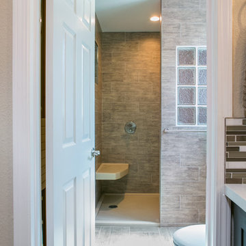 Low profile shower pan