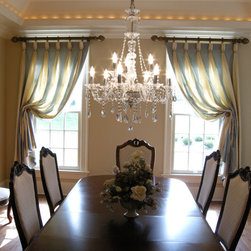 Drapes - Home Decor