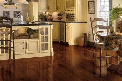 Inspiration for a timeless kitchen remodel in Birmingham