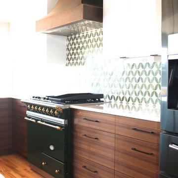 Rift Walnut Horizontal Grain