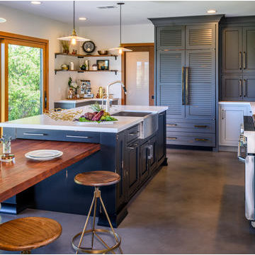 Industrial farmhouse kitchen