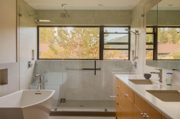 Contemporary Bathroom by Johnston Architects
