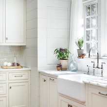 white kitchen