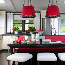Penthouse Casual In-Kitchen Dining