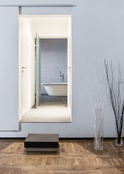 Лофт Ванная комната by RUS Architekten BDA