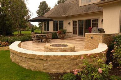 Patio - traditional patio idea in Chicago