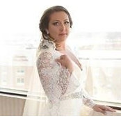 Angela Wattle's photo