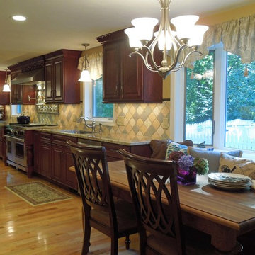 Six burners and plenty of seating