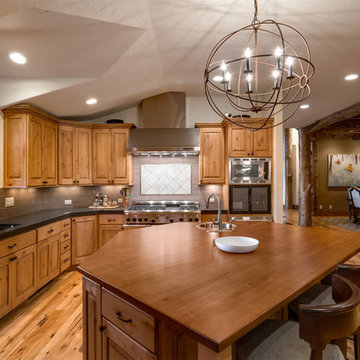 Mountain Valley Lake House