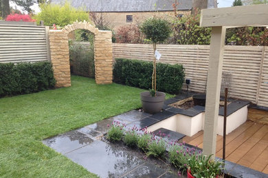 This is an example of a contemporary garden in Gloucestershire.