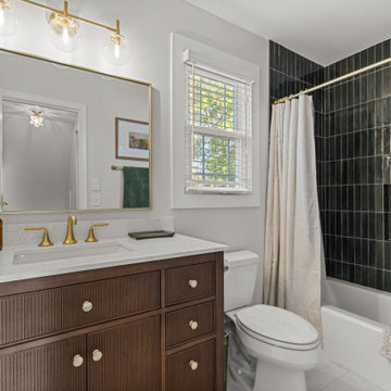 Green Tile Bathroom | Augusta Rd Greenville
