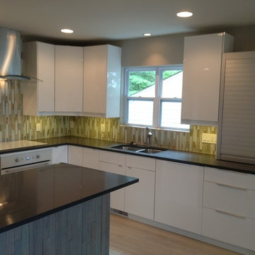 Affordable Modern Home 409 Plymouth Avenue