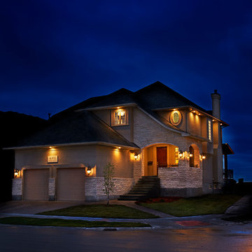 4302 CHUKA DR - SHOWHOME IN THE CREEKS DEVELOPMENT