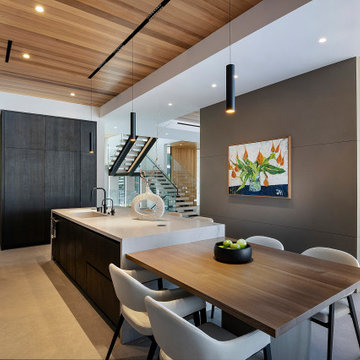 Hutton Drive 2641