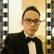 Ian Yik's photo