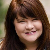 Lynda Jones's photo