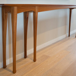 Lily Sofa Table - Products