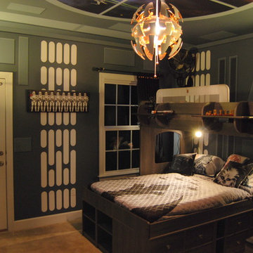 Star Wars: The Force Awakens Murals in a bedroom by Tom Taylor of Mural Art LLC