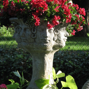 Gardens & Garden Art