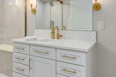 Example of a bathroom design in Other