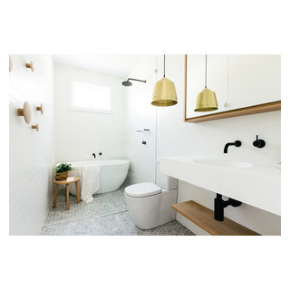 Cross St - Scandinavian - Bathroom - Sydney - by Caroline McCredie ...