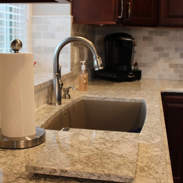 Starmark Cherry Ridgeville in Nutmeg with Chocolate Glaze